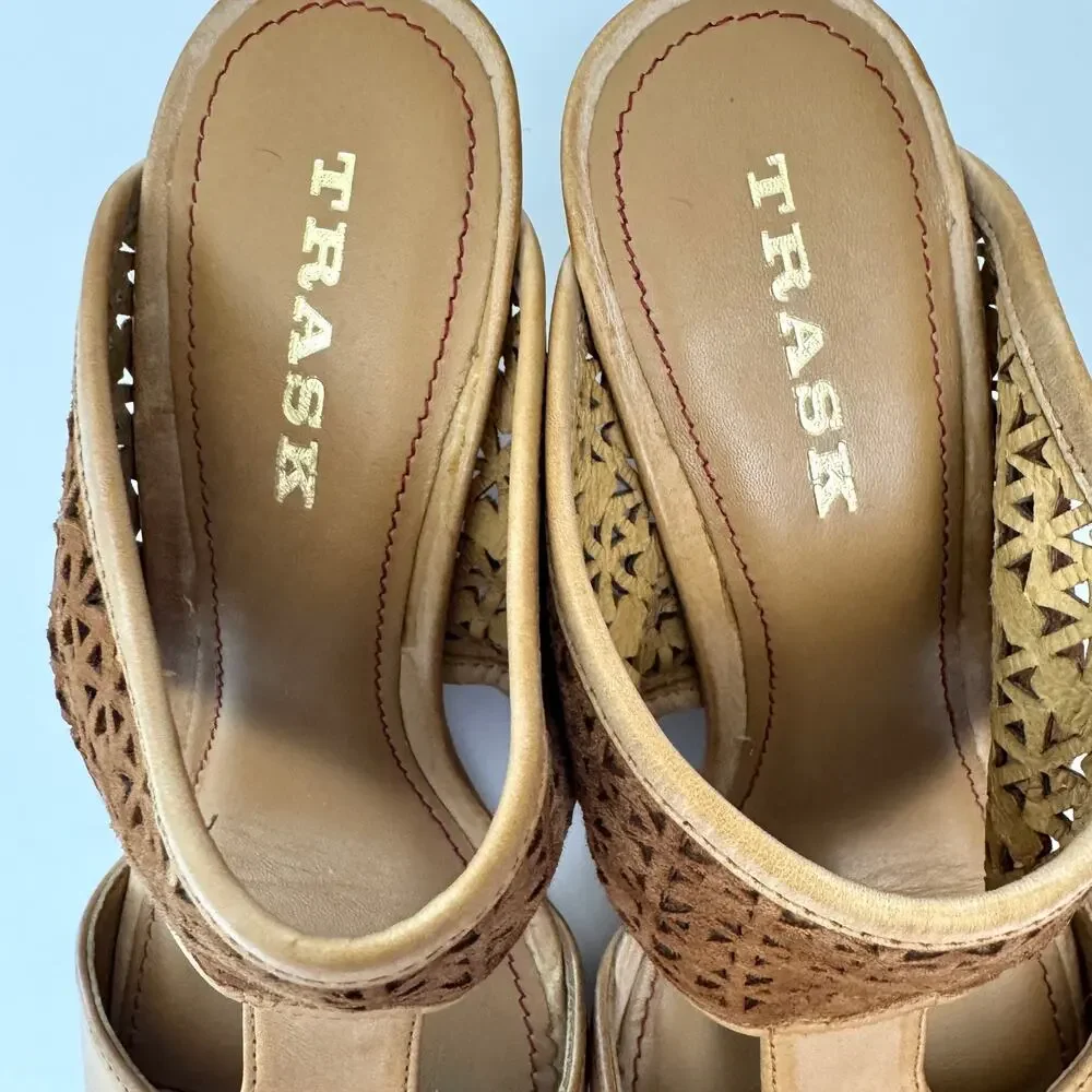 Trask Womens Payton Perforated Wedge Sandals Size 6.5 Leather Boho Minimal Tan